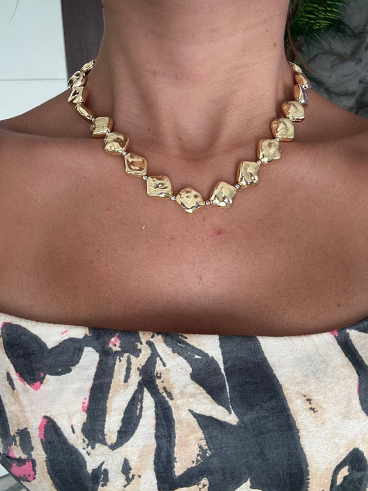 Gold kolye